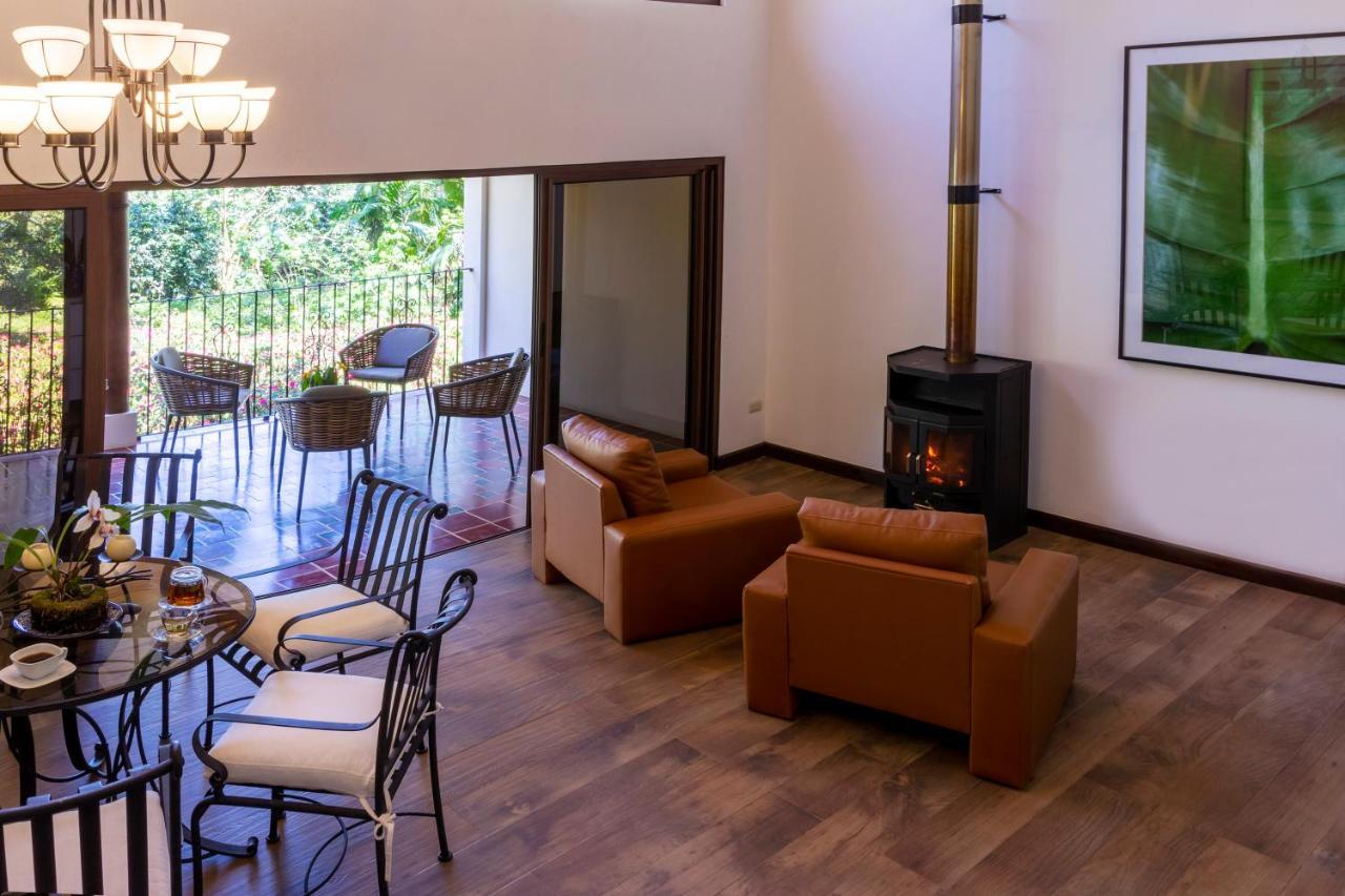 Boutique Y Restaurante Paniste Hotel 4*